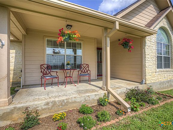 5th image of 175 Creekwood Dr