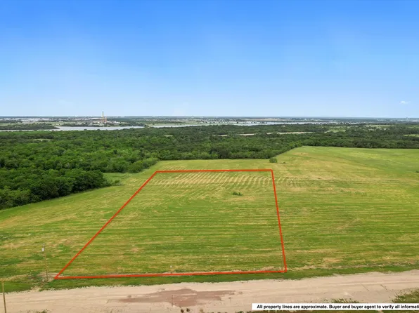 29 Grison Cir, Corsicana, TX 75109