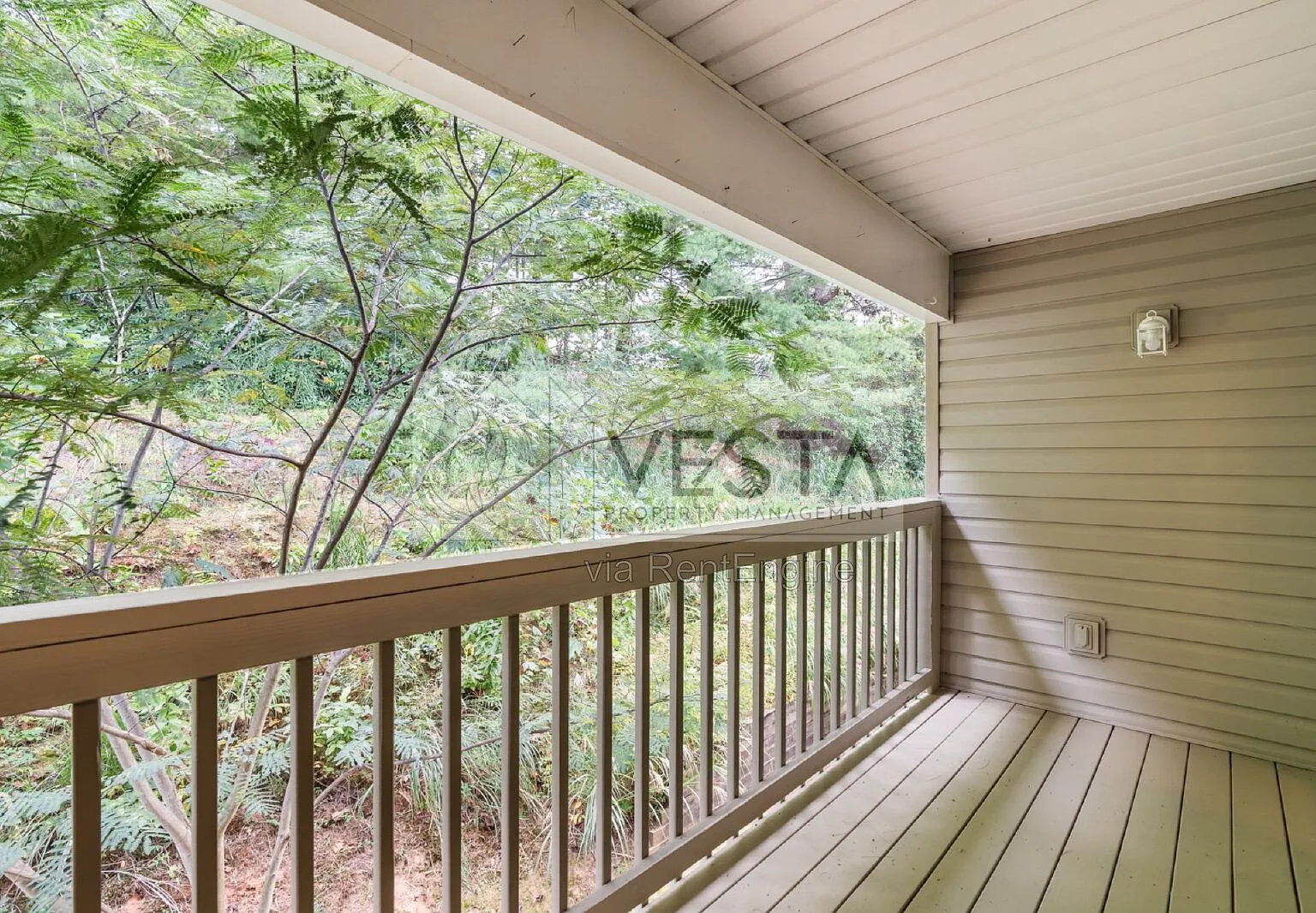 2 bed, 2.0 bath, 1090 sqft, $1,545 — Photo 3