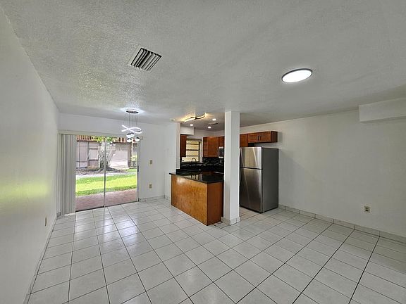 3rd image of 6605 Winfield Boulevard #32