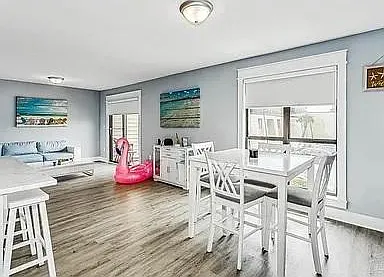 308 Miracle Strip Pkwy SW #1C — Photo 2