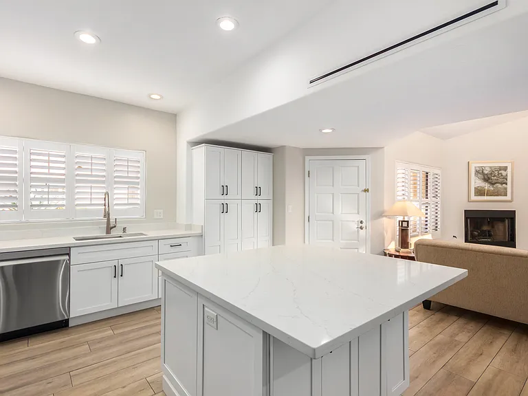 37222 N Tom Darlington Dr #17 — Photo 16