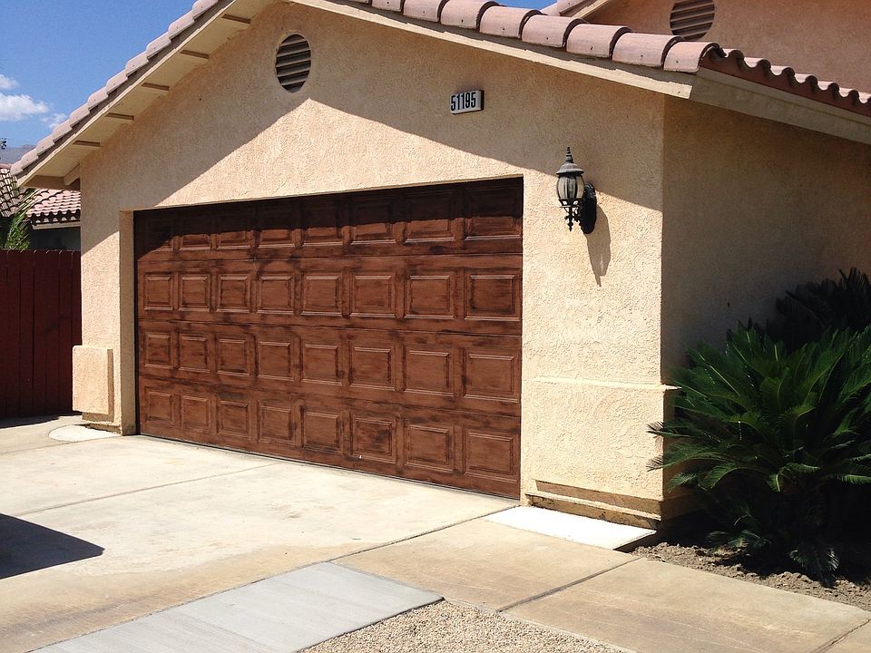 2nd image of 51195 Avenida Velasco