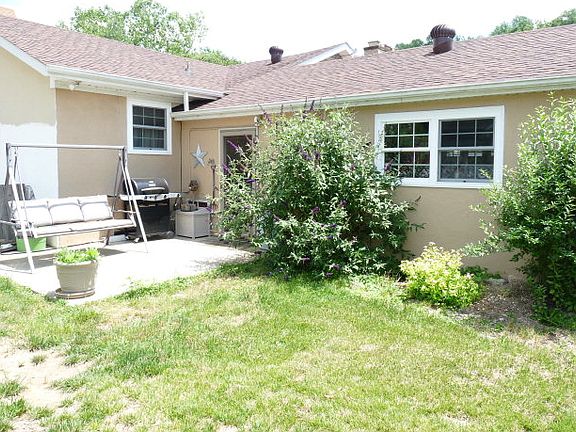 2nd image of 1766 Campbell Dr