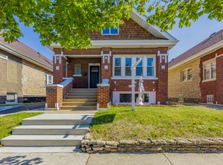 2107 East Ave, Berwyn, IL 60402