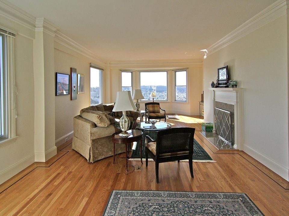 2nd image of 1275 Greenwich St APT 204