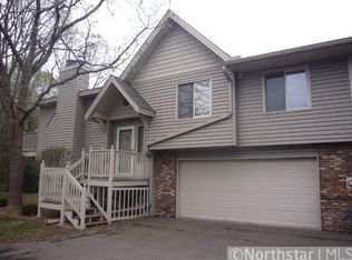4550 Galtier St, Shoreview, MN 55126