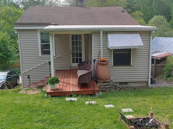 120 Sand Hill Rd #1, Asheville, NC 28806