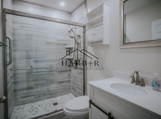 608 6th Ave SW #1, Austin, MN 55912