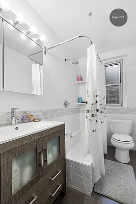 Sold by Triplemint | media 16