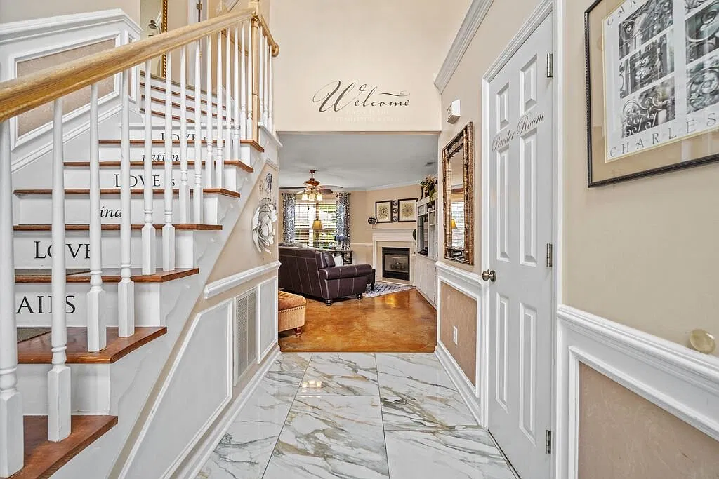 3 bed, 2.5 bath, 1780 sqft, $6,500 — Photo 4