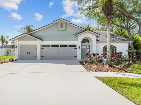 8701 Maple Lake Pl, Tampa, FL 33635