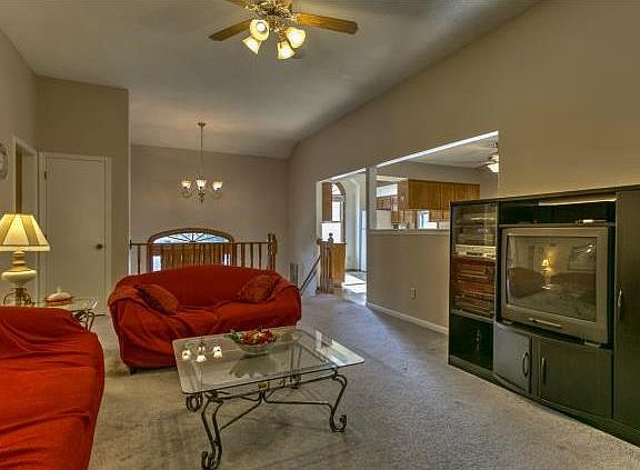 5th image of 2024 Place Liberte Dr