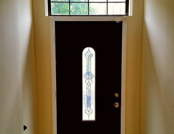 3rd image of 1069 Herkimer St #1