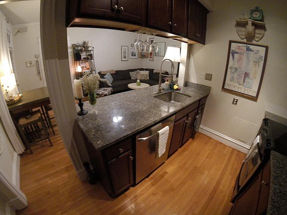4th image of 1618 Park Ave APT 1A