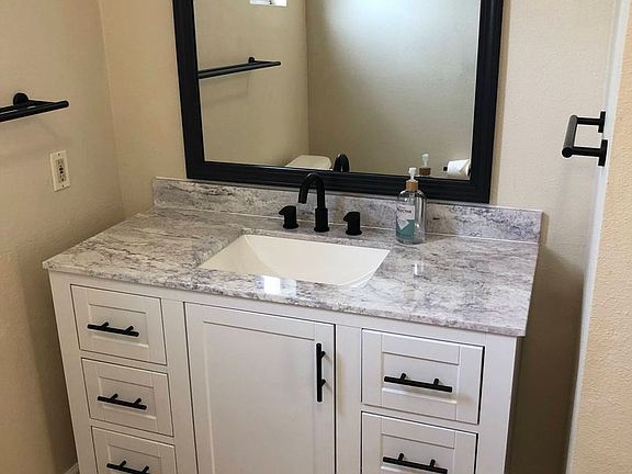 3rd image of 401 Creekside Way #F9a536128