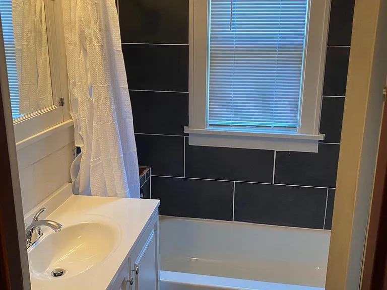 6312 Woolworth Ave — Photo 5