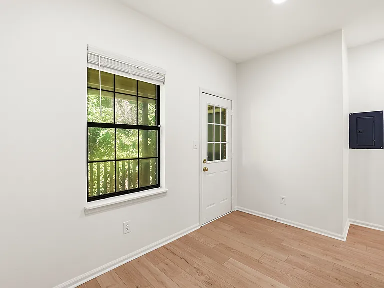 924 Marys Dr #B — Photo 21