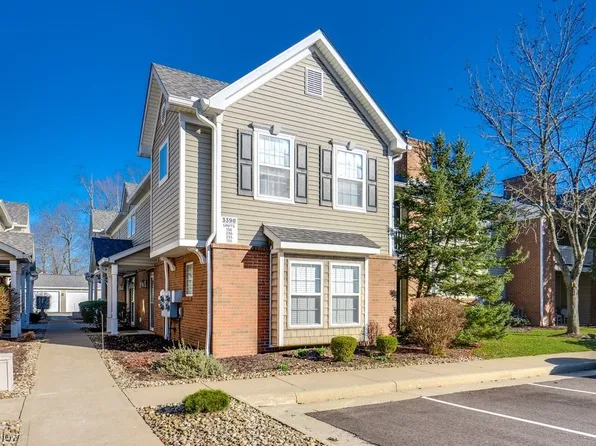 3398 Lenox Village Dr Unit 238, Fairlawn, OH 44333