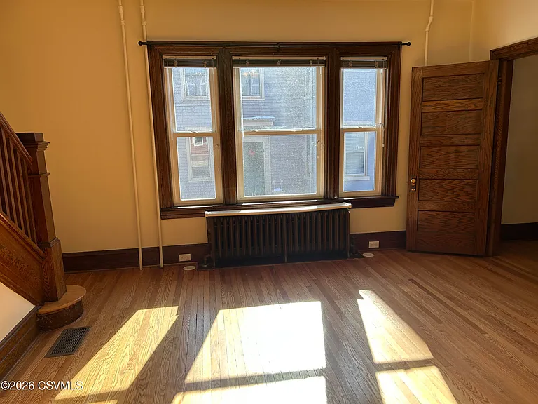 44 S 4th St — Photo 10