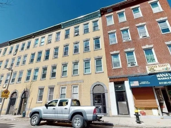 168 Cottage St APT 302, East Boston, MA 02128