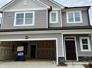 1631 Chestnut Tree Dr, Fuquay Varina, NC 27526