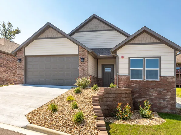 482 Stillwood Drive, Branson, MO 65616