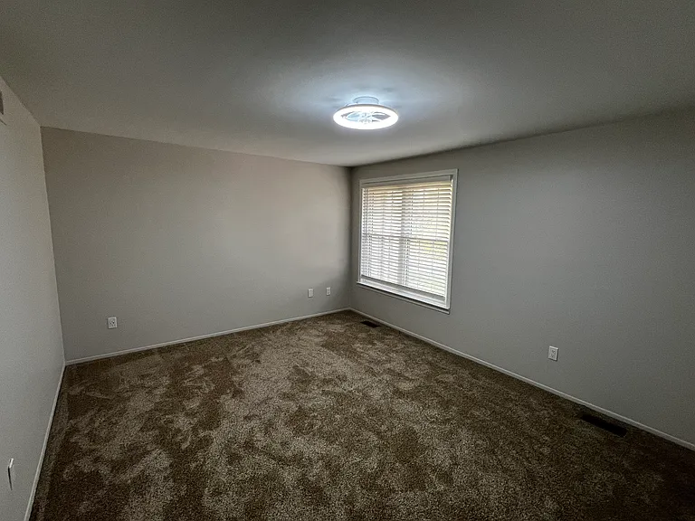 48492 Sugarbush Rd — Photo 9