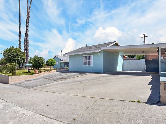 3rd image of 10894 Jamie Ave