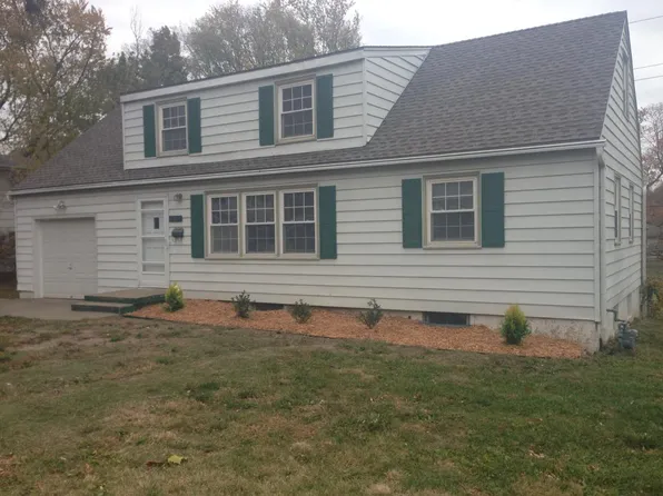 6213 N Woodland Ave, Kansas City, MO 64118