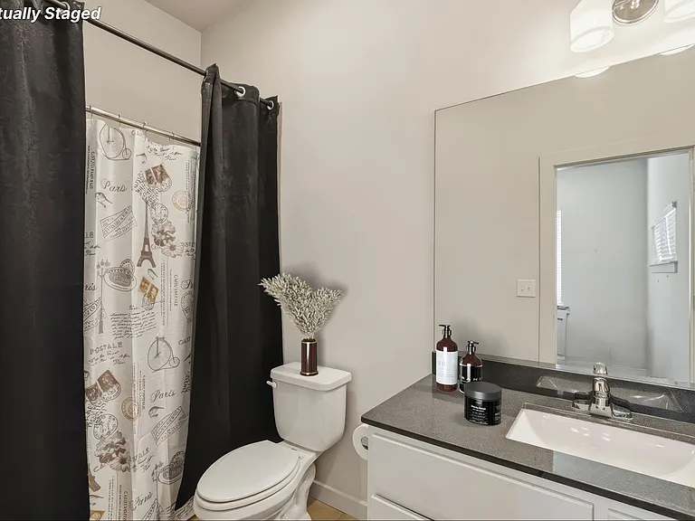 1824 Greentree Ln — Photo 32