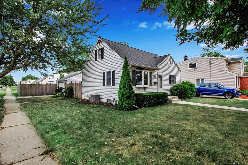 Property photo 3
