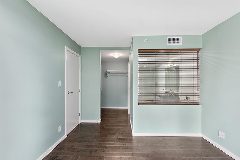 Vancouver Apartment for rent - 2 Bedrooms — photo 7