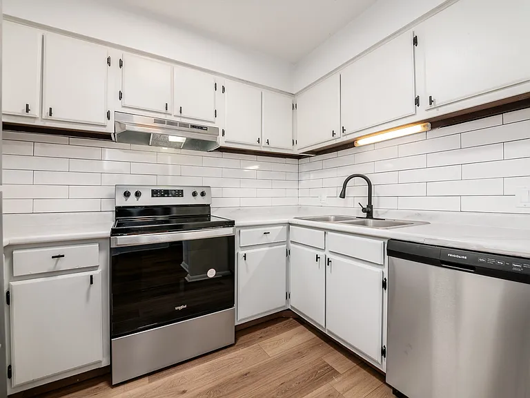 4445 Mobile Dr #2 — Photo 9