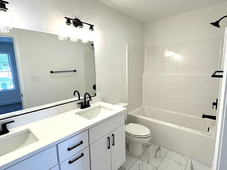 110 Aaron Pl — Photo 15