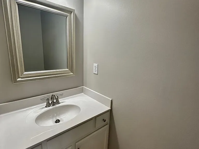 9215 Eminence Ct — Photo 9