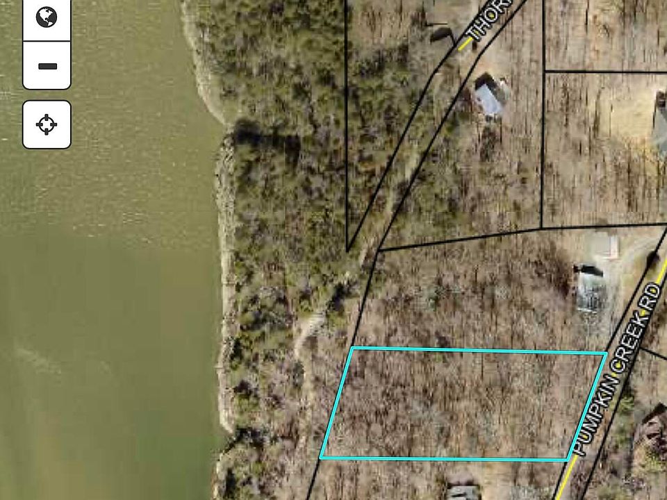 2nd image of 23 Pumpkin Creek Rd