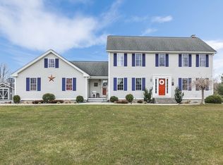 5 Julie Ann Cir, Rutland, MA 01543