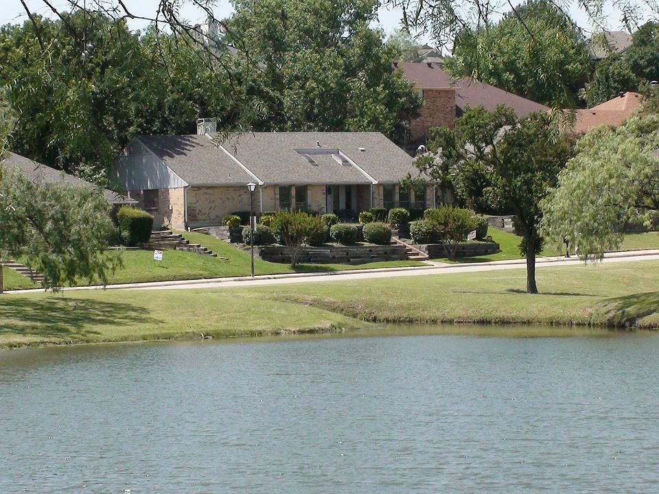 1642 Crooked Creek Dr