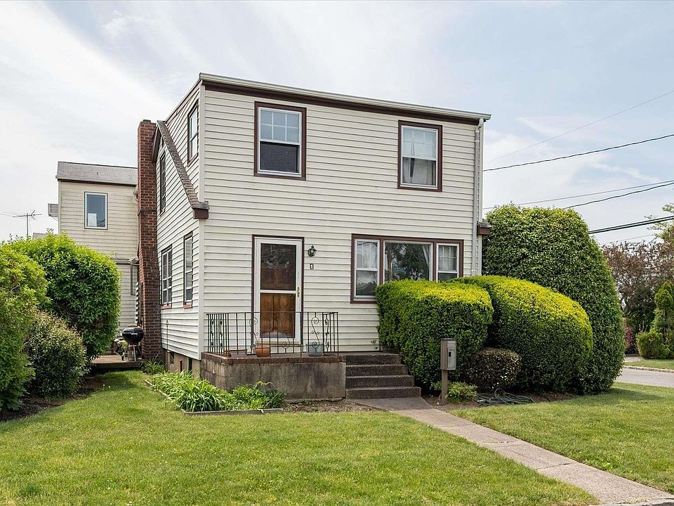 1st image of 1 Willow Avenue