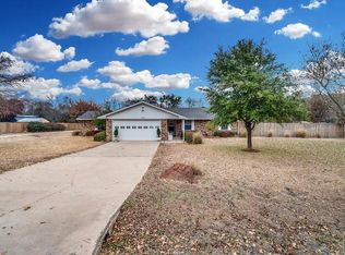 138 Spring Branch Dr, Red Oak, TX 75154