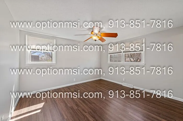 4508 NW 50th Ter — Photo 18