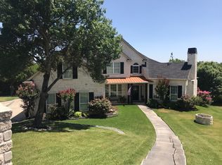 233 Terrace Bluff Ln, Aledo, TX 76008