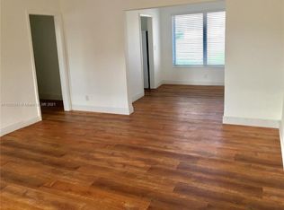 545 74th St APT 8, Miami Beach, FL 33141