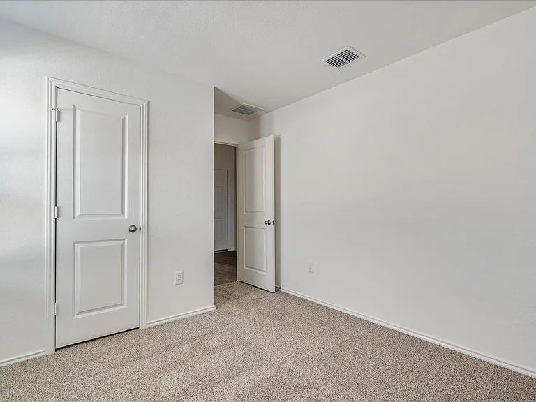 173 Balmorehea St — Photo 22