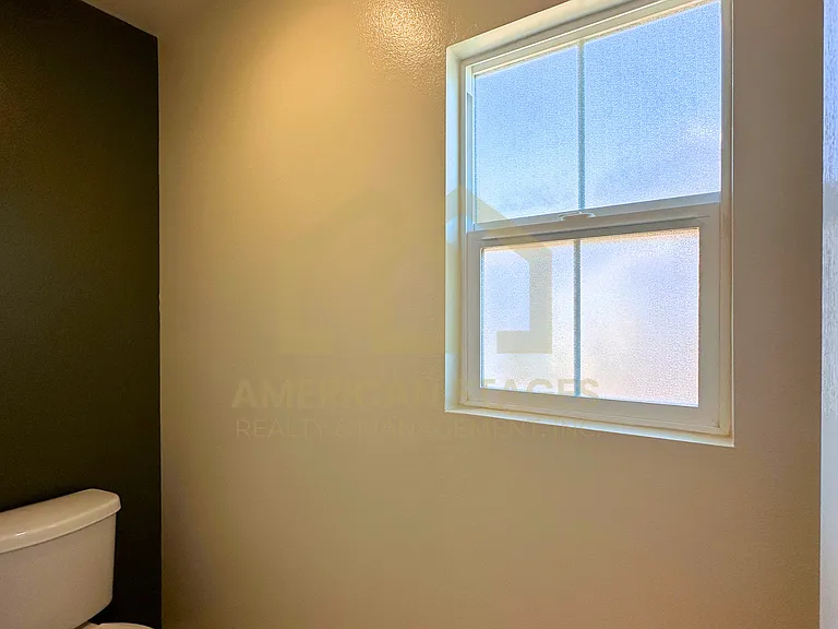 1208 Meridian Way — Photo 20