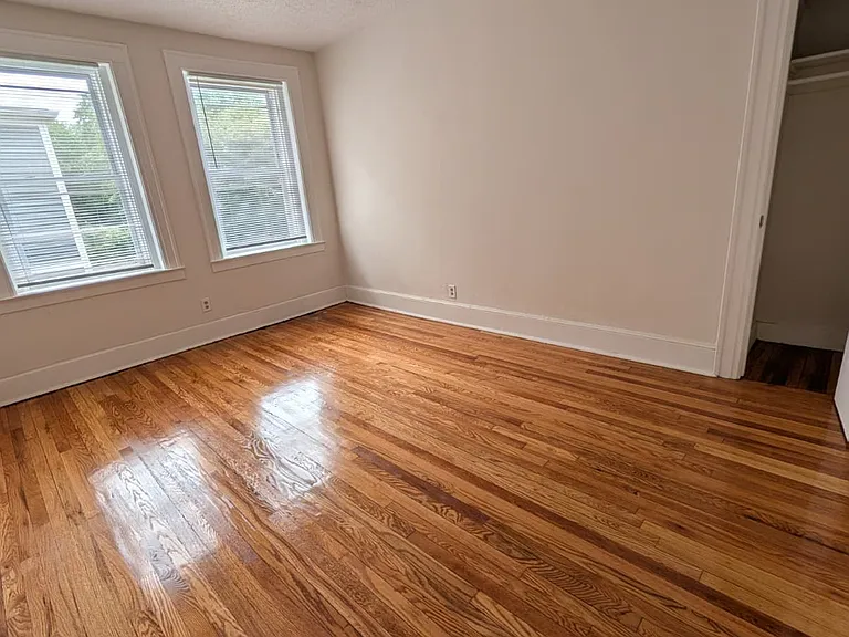 293 Norton St #B8 — Photo 5
