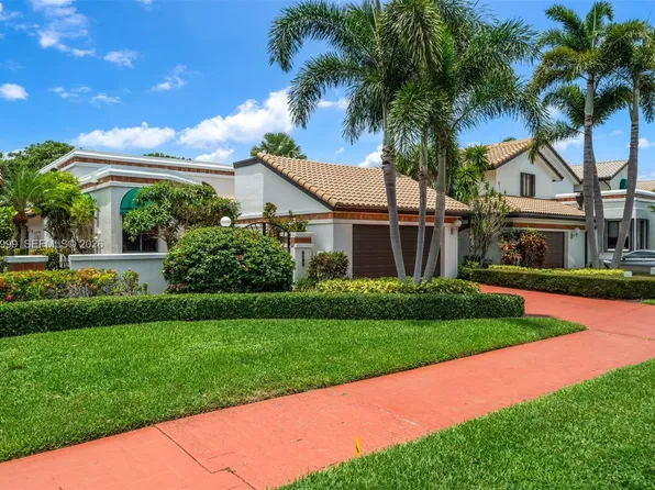 6540 Via Rosa, Boca Raton, FL 33433