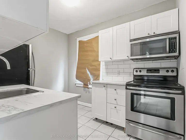 107 Lake St #MAIN — Photo 11