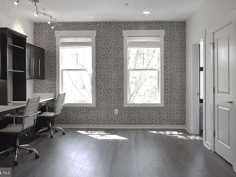 22447 Verde Gate Ter — Photo 12